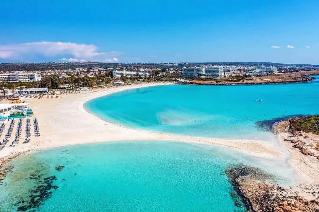 Nissi 3 Pool View 2 Bedroom With Large Veranda Daire Aya Napa